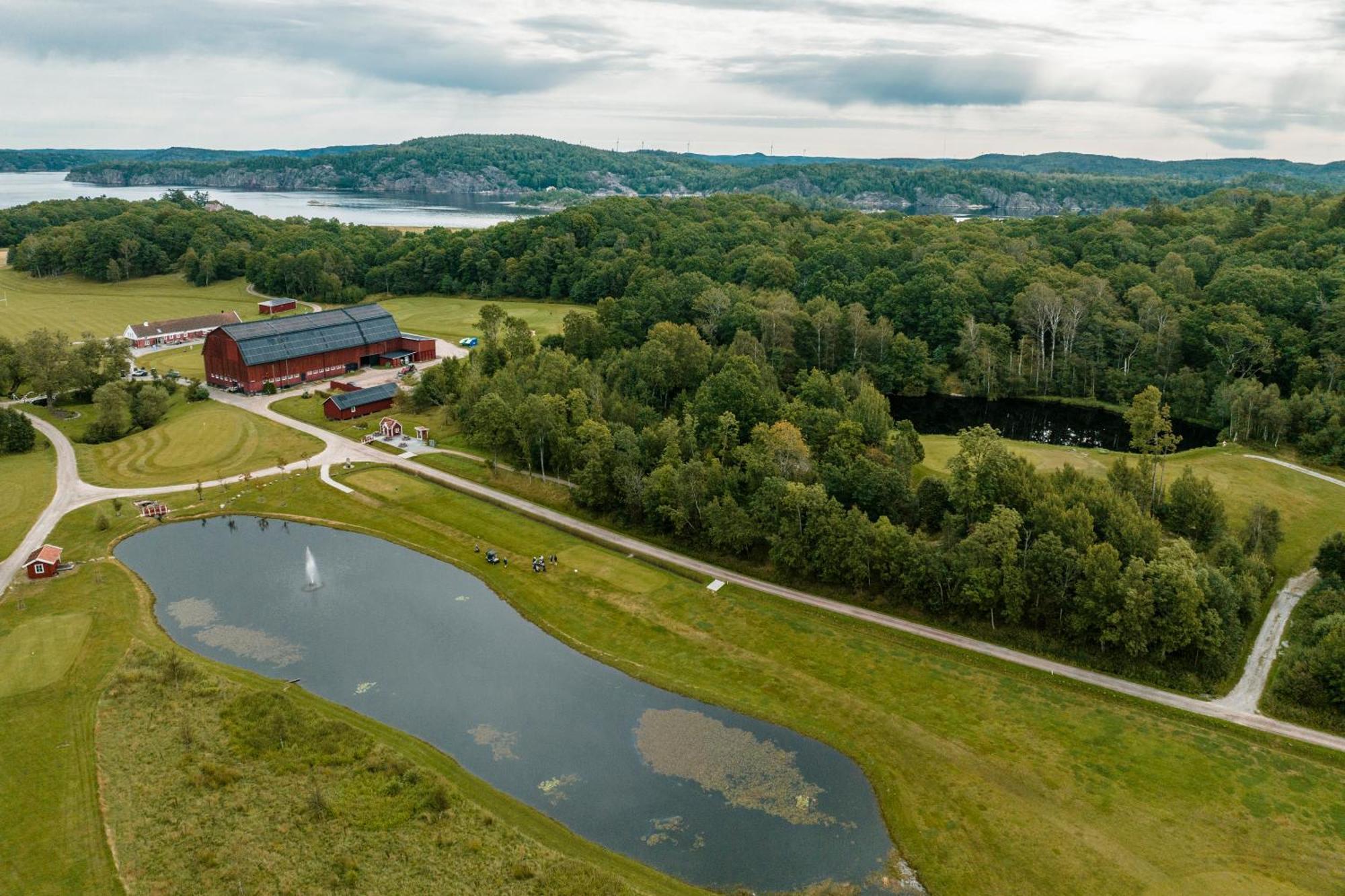 Хостел Holma Stangenaes Golf Brastad Экстерьер фото